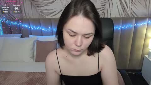 Snapshot of alli_zi chatting on March 2025 06:13:02 AM Blair online show from March 2025 06:13:02 AM