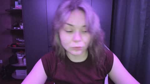 Snapshot of alli_zi chatting on November 2025 01:39:01 AM Blair online show from November 2025 01:39:01 AM