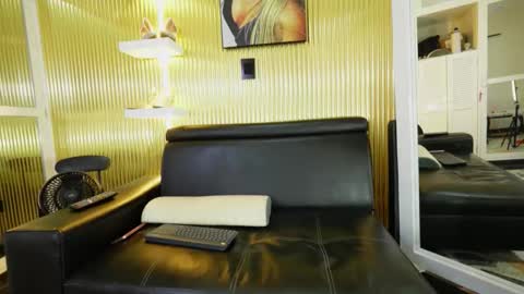 Allice online show from December 2025 08:05:02 PM