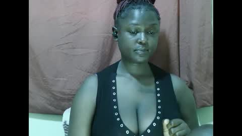 Allie online show from October 2025 07:41:02 AM