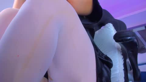 Snapshot of allijadid chatting on January 2025 01:45:02 PM    online show from January 2025 01:45:02 PM