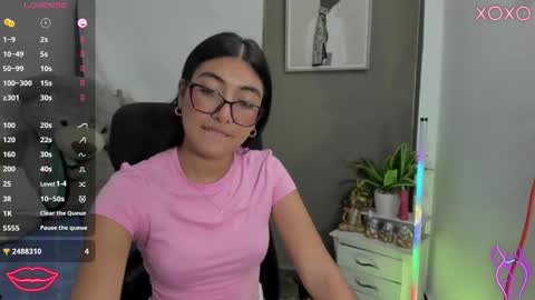 Nana online show from November 2025 02:22:02 AM