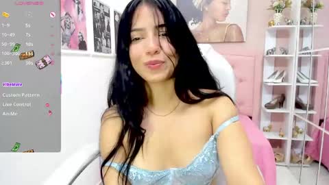 Snapshot of allison_garcia chatting on April 2026 05:37:01 PM ALLISON online show from April 2026 05:37:01 PM