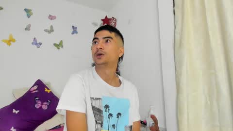 AllisonJustin online show from December 2024 09:00:02 PM