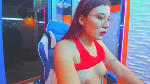 ALLISON online show from November 2025 04:11:01 AM