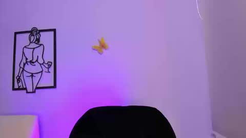 Allison online show from September 2025 09:05:01 PM