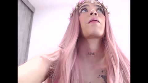 Salome  online show from April 2026 06:22:01 AM