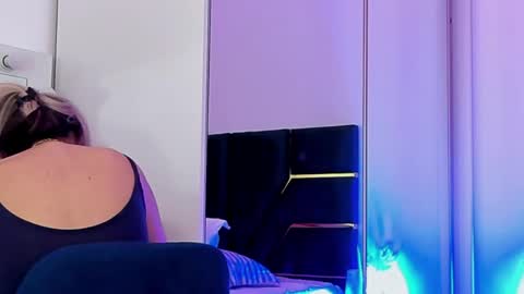 AllisonSweetie online show from April 2026 10:43:02 AM