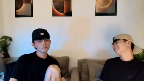 Snapshot of alluring_alpha chatting on August 2026 04:00:02 PM kim and josh online show from August 2026 04:00:02 PM