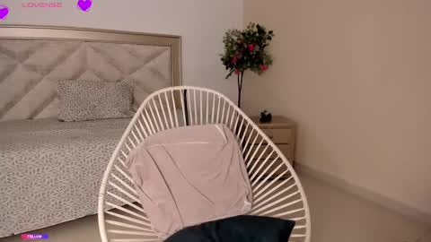 Allyson 3 online show from January 2025 07:16:02 PM