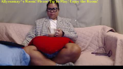Snapshot of allyssamay chatting on October 2025 03:09:01 AM Allyssamay online show from October 2025 03:09:01 AM