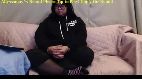 Snapshot of allyssamay chatting on October 2025 04:58:01 AM Allyssamay online show from October 2025 04:58:01 AM