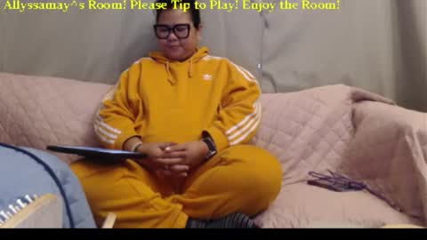 Snapshot of allyssamay chatting on November 2025 03:23:02 AM Allyssamay online show from November 2025 03:23:02 AM