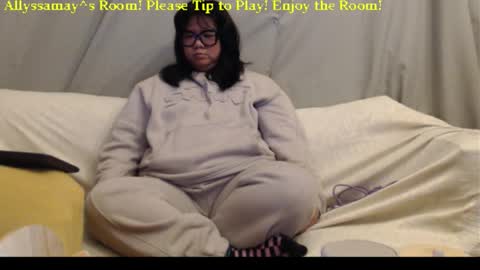 Snapshot of allyssamay chatting on November 2025 03:17:02 AM Allyssamay online show from November 2025 03:17:02 AM