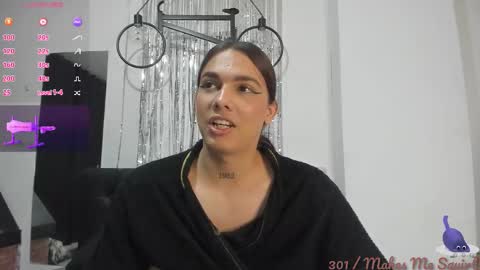 Santy online show from November 2025 10:42:01 PM