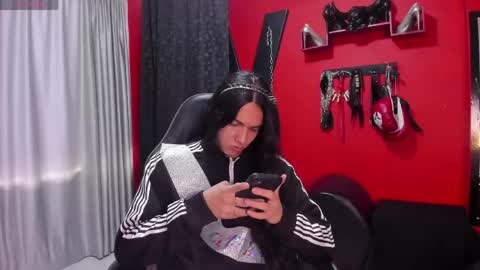 Santy online show from April 2026 07:58:02 PM