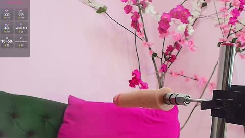 ALMENDRAEVANS online show from March 2025 05:45:01 PM