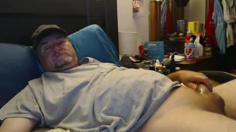 Snapshot of almostheaven chatting on June 2026 05:42:02 AM almostheaven online show from June 2026 05:42:02 AM
