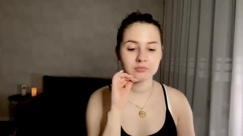 Anna online show from November 2025 12:54:02 AM