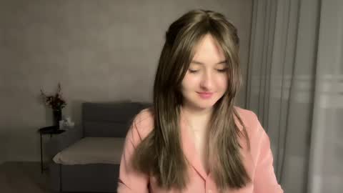 Anna online show from April 2026 09:09:02 PM