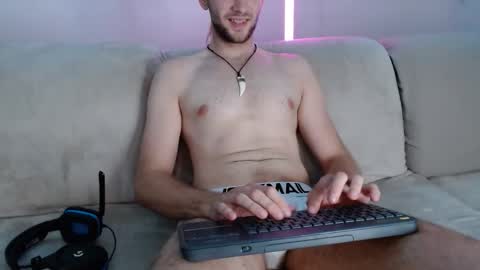 Alpha Jax online show from September 2025 08:10:01 PM