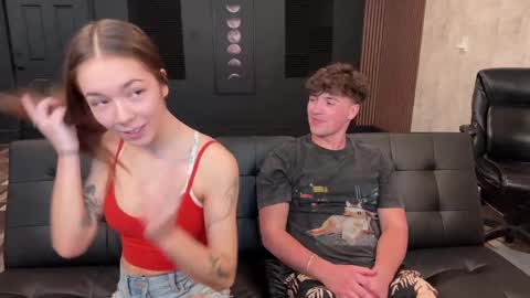 Snapshot of alpha_luke chatting on April 2026 11:53:02 PM Luke and Maddie online show from April 2026 11:53:02 PM