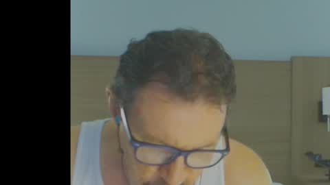 Snapshot of alphablue_wolf1295 chatting on May 2026 10:50:02 PM alphablue_wolf1295 online show from May 2026 10:50:02 PM