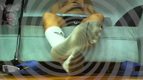 Snapshot of alphacashmaster8 chatting on May 2026 02:41:01 AM MASTER FINDOM DRAIN... online show from May 2026 02:41:01 AM