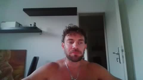 alphah_hunk online show from September 2025 05:25:02 PM
