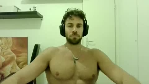 alphah_hunk online show from September 2025 06:20:02 PM