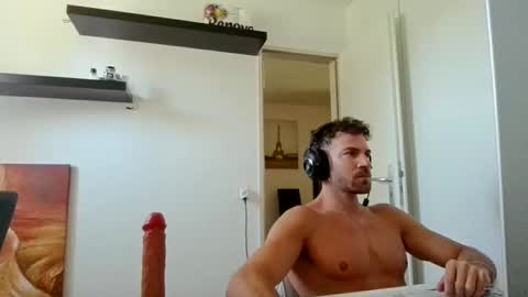 Snapshot of alphah_hunk chatting on May 2026 09:35:01 AM alphah_hunk online show from May 2026 09:35:01 AM
