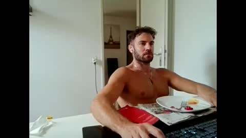 Snapshot of alphah_hunk chatting on June 2026 03:01:02 PM alphah_hunk online show from June 2026 03:01:02 PM