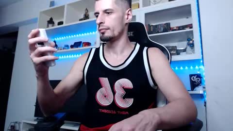 Snapshot of alphamastertodd chatting on September 2025 05:33:01 AM MasterTodd online show from September 2025 05:33:01 AM
