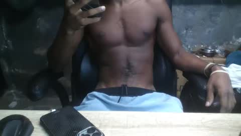 Snapshot of alphamvf chatting on October 2025 01:17:02 AM alphamvf online show from October 2025 01:17:02 AM