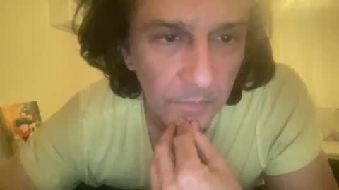 Snapshot of alphandre chatting on March 2025 05:33:02 PM AlphAndre online show from March 2025 05:33:02 PM