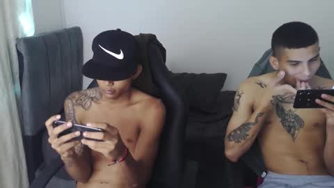 Snapshot of alphas_latins chatting on May 2026 08:16:01 PM alphas_latins online show from May 2026 08:16:01 PM