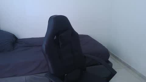 Snapshot of alphas_latins chatting on May 2026 06:02:02 PM alphas_latins online show from May 2026 06:02:02 PM