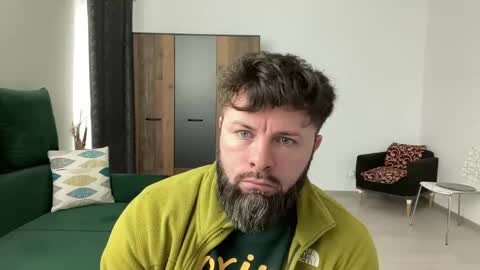 Jhonny online show from February 2025 08:22:01 AM