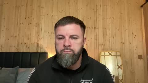 Jhonny online show from April 2026 02:53:02 AM