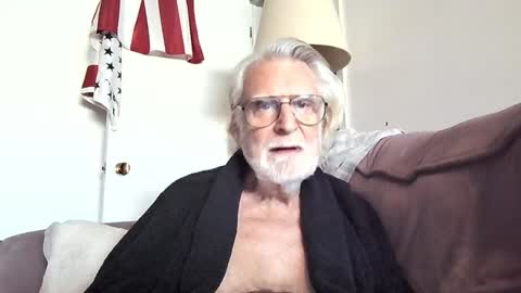 AlphaUniform online show from January 2025 04:29:02 PM