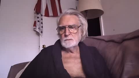 AlphaUniform online show from January 2025 03:19:01 PM