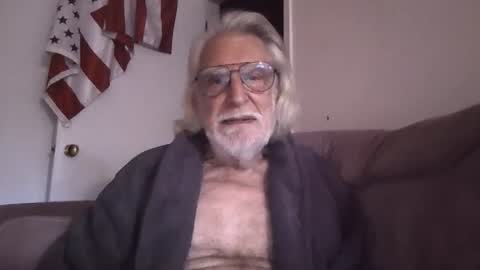 AlphaUniform online show from July 2026 11:15:02 AM
