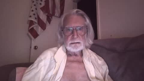 AlphaUniform online show from August 2026 07:07:02 AM