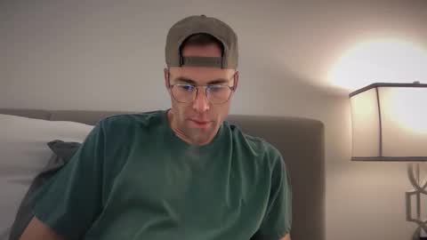 Snapshot of altoknights1 chatting on May 2026 04:51:02 AM altoknights1 online show from May 2026 04:51:02 AM