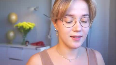 Snapshot of aluntick chatting on May 2026 02:22:01 PM Amelia NEXT STREAM online show from May 2026 02:22:01 PM