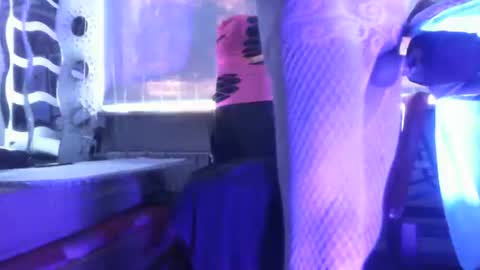 HoneyMelonGuy online show from November 2025 09:23:01 AM