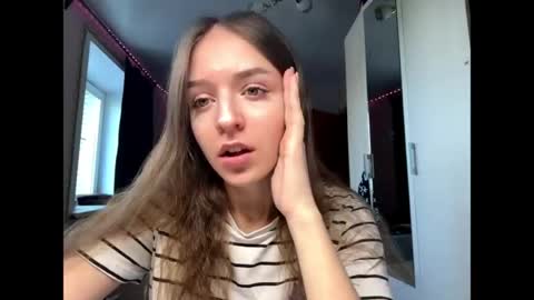 alysawithy online show from May 2026 11:16:02 AM