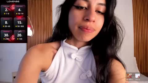 Snapshot of alyssabeauty_ chatting on May 2026 08:06:02 PM alyssabeauty_ online show from May 2026 08:06:02 PM