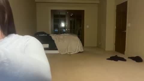 alyssastonee online show from November 2025 01:40:01 AM