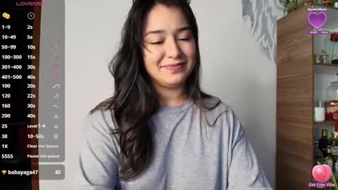 Snapshot of alyssia_wolds_1 chatting on December 2024 12:43:02 AM alyssia wolds online show from December 2024 12:43:02 AM